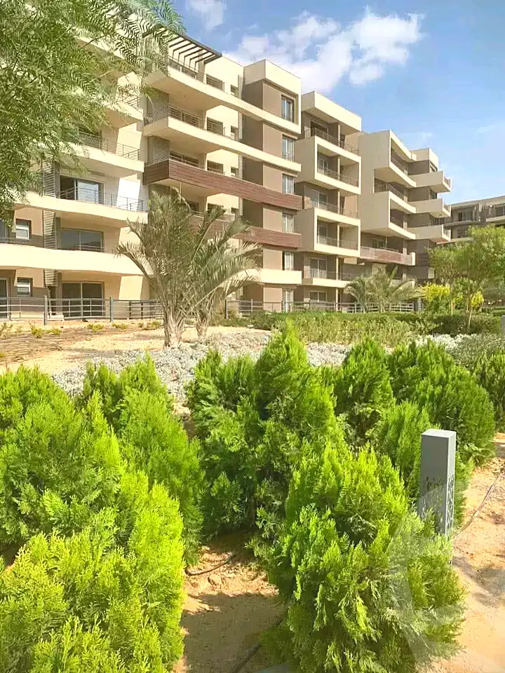 https://aqarmap.com.eg/ar/listing/7214782-for-sale-cairo-new-cairo-compounds-blm-hylz-nyw-kyrw