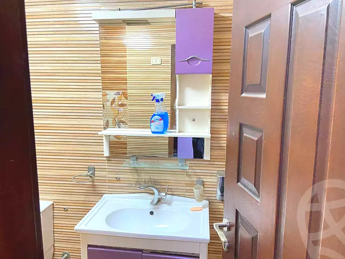 https://aqarmap.com.eg/en/listing/7215041-for-sale-cairo-ain-shams-el-naam-shahin-st