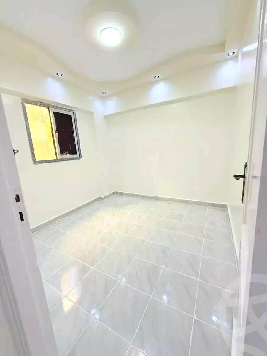 https://aqarmap.com.eg/ar/listing/7215175-for-sale-alexandria-al-agamy-l-jmy-lbhry