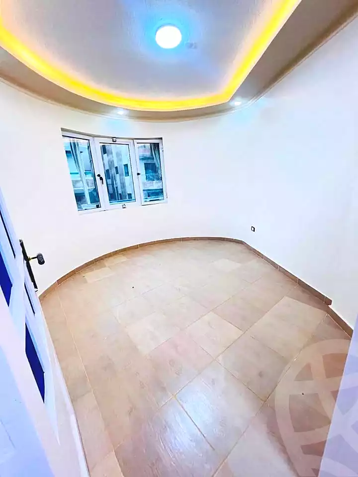 https://aqarmap.com.eg/ar/listing/7215245-for-sale-alexandria-al-agamy-shataa-el-nakheel