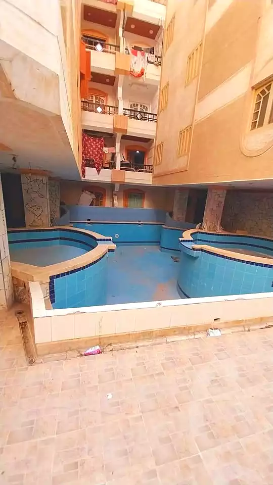 https://aqarmap.com.eg/ar/listing/7215302-for-sale-alexandria-al-agamy-shataa-el-nakheel