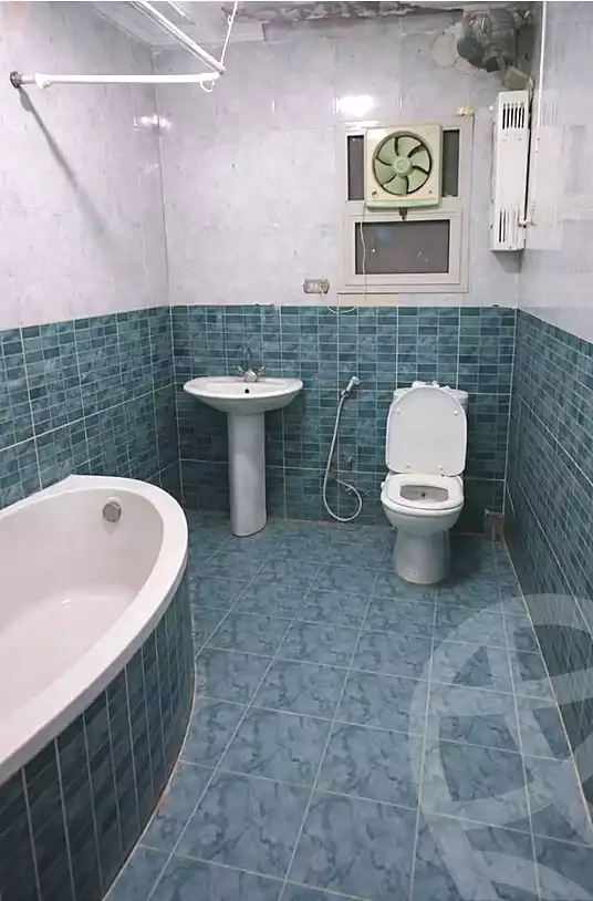 https://aqarmap.com.eg/en/listing/7215328-for-rent-alexandria-sydy-bshr-sydy-bshr-bhry-khalil-hamada-st
