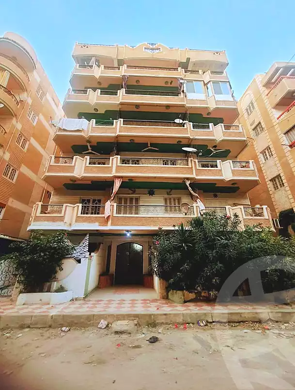 https://aqarmap.com.eg/ar/listing/7215340-for-sale-alexandria-al-agamy-shataa-el-nakheel-street-10