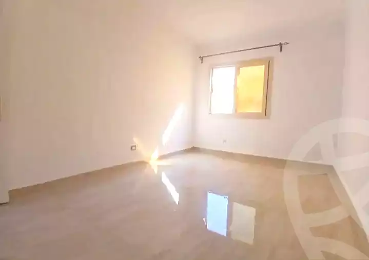 https://aqarmap.com.eg/en/listing/7215673-for-rent-alexandria-stanley-abd-el-aziz-fahmy-st