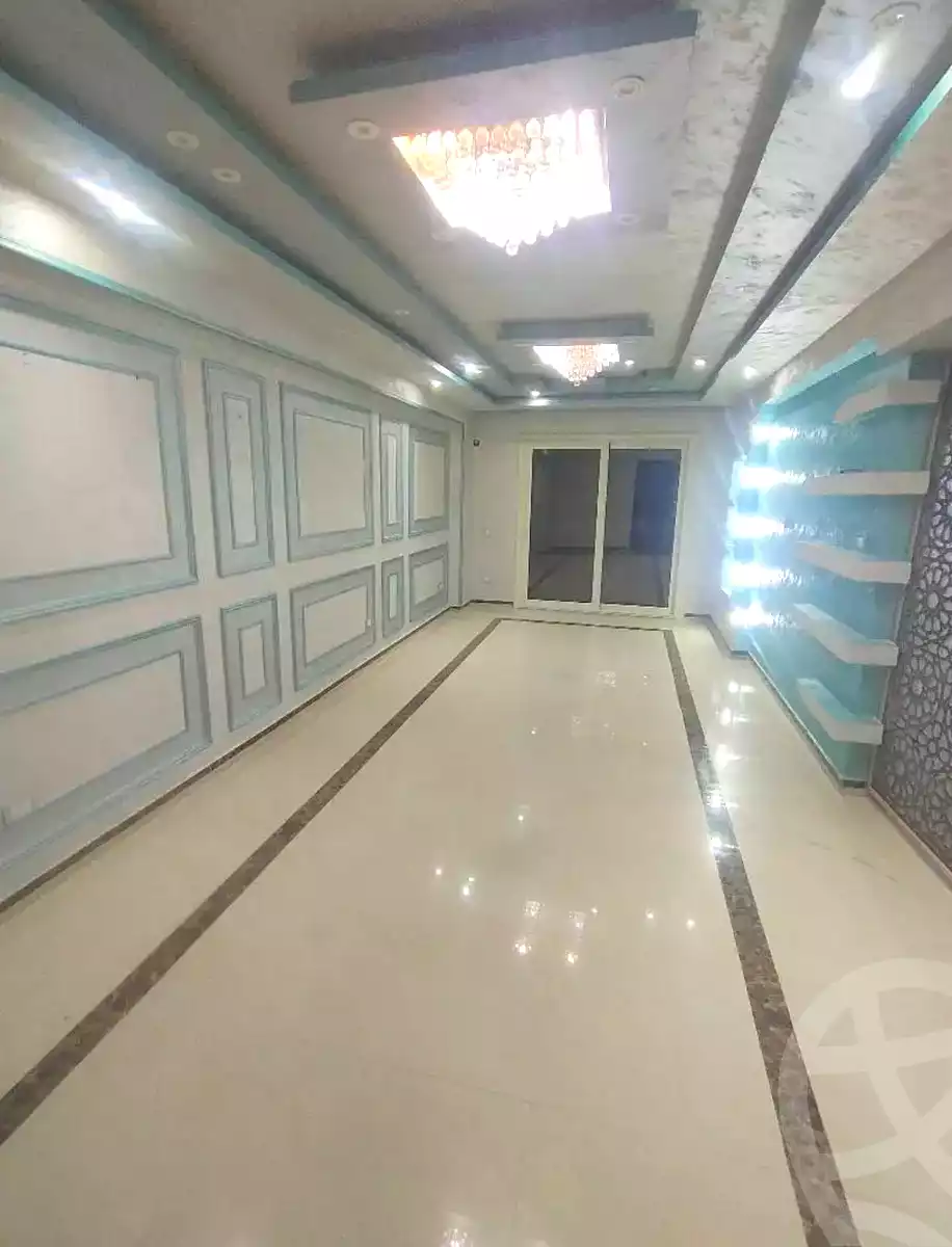 https://aqarmap.com.eg/ar/listing/7215719-for-rent-alexandria-new-miami-eskot