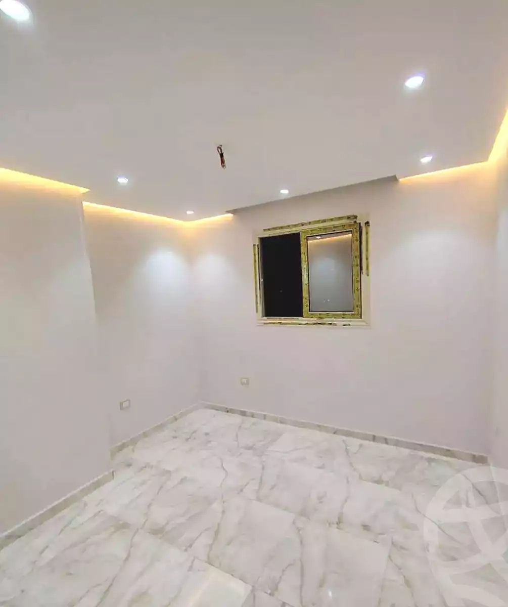 https://aqarmap.com.eg/ar/listing/7215778-for-rent-alexandria-moharram-bey