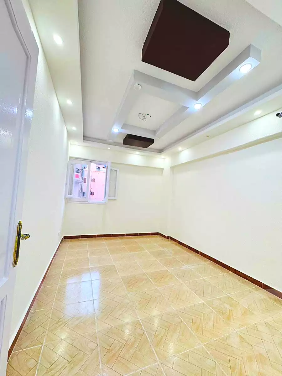 https://aqarmap.com.eg/ar/listing/7215880-for-sale-alexandria-al-agamy-shataa-el-nakheel