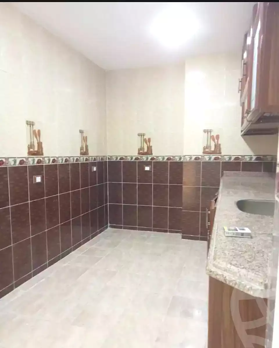 https://aqarmap.com.eg/ar/listing/7215901-for-sale-alexandria-sydy-bshr-sydy-bshr-bhry-gamal-abd-el-nasir-st