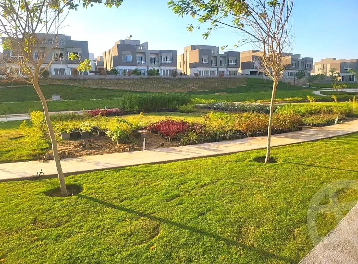https://aqarmap.com.eg/ar/listing/7215916-for-sale-cairo-new-cairo-compounds-trio-gardens
