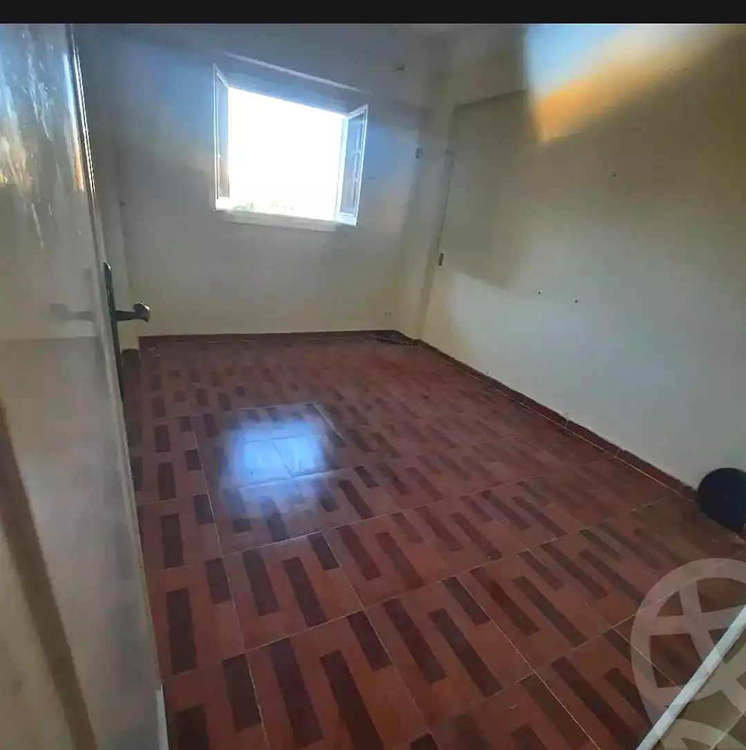 https://aqarmap.com.eg/en/listing/7215919-for-sale-alexandria-al-agamy-el-hanouvel-al-asdakaa-st