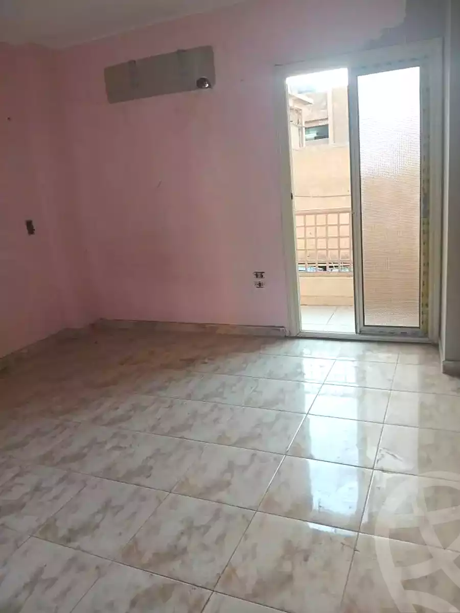 https://aqarmap.com.eg/ar/listing/7215974-for-sale-cairo-hadayek-el-koba-hamamat-el-koba