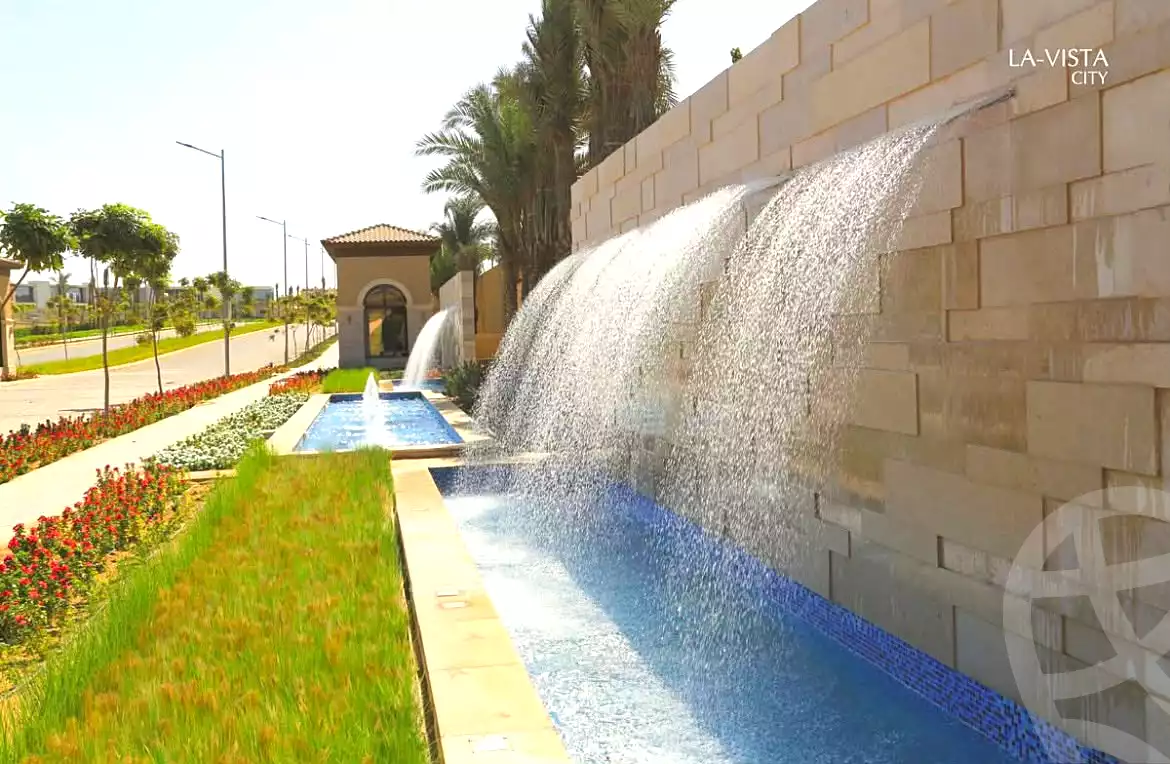 https://aqarmap.com.eg/ar/listing/7215999-for-sale-cairo-new-administrative-capital-r4-la-vista-city