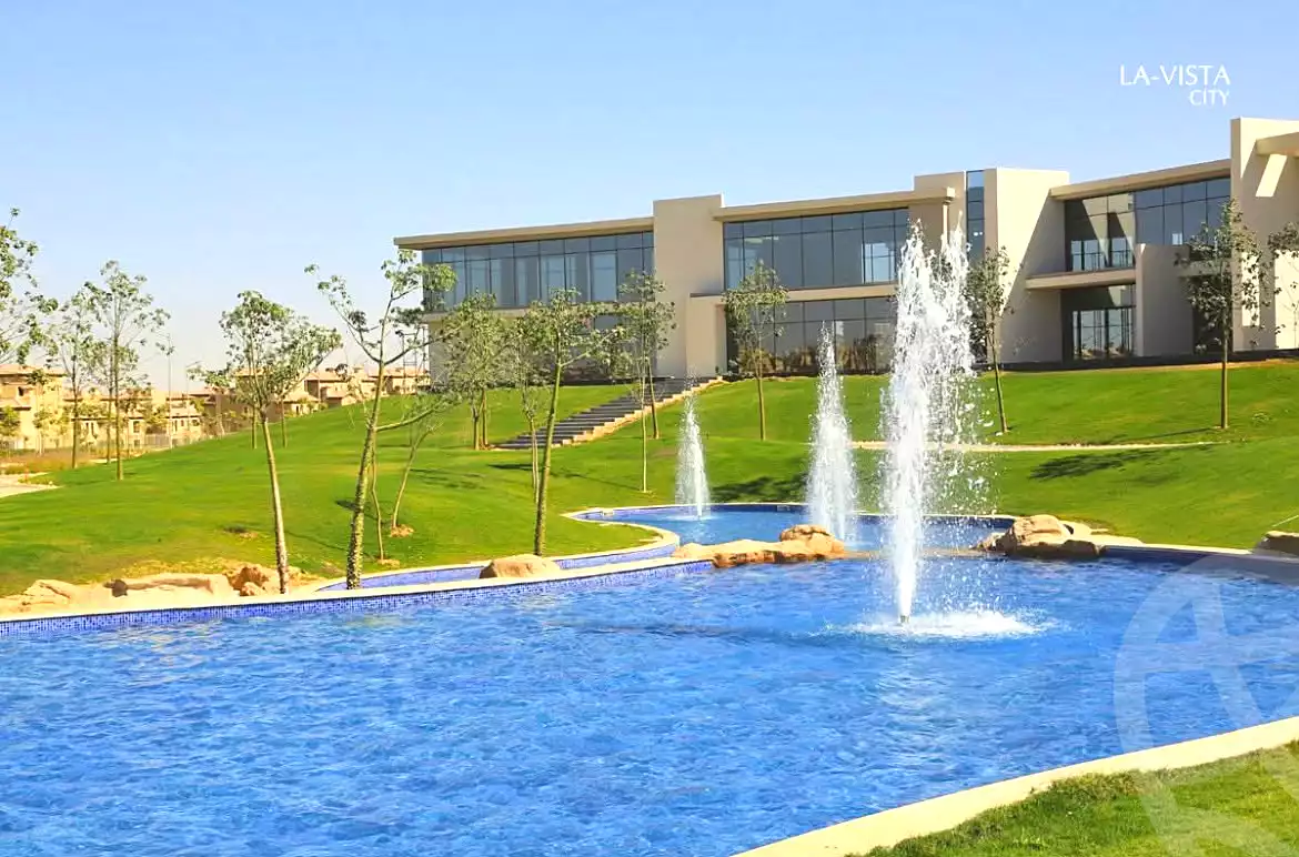https://aqarmap.com.eg/ar/listing/7215999-for-sale-cairo-new-administrative-capital-r4-la-vista-city