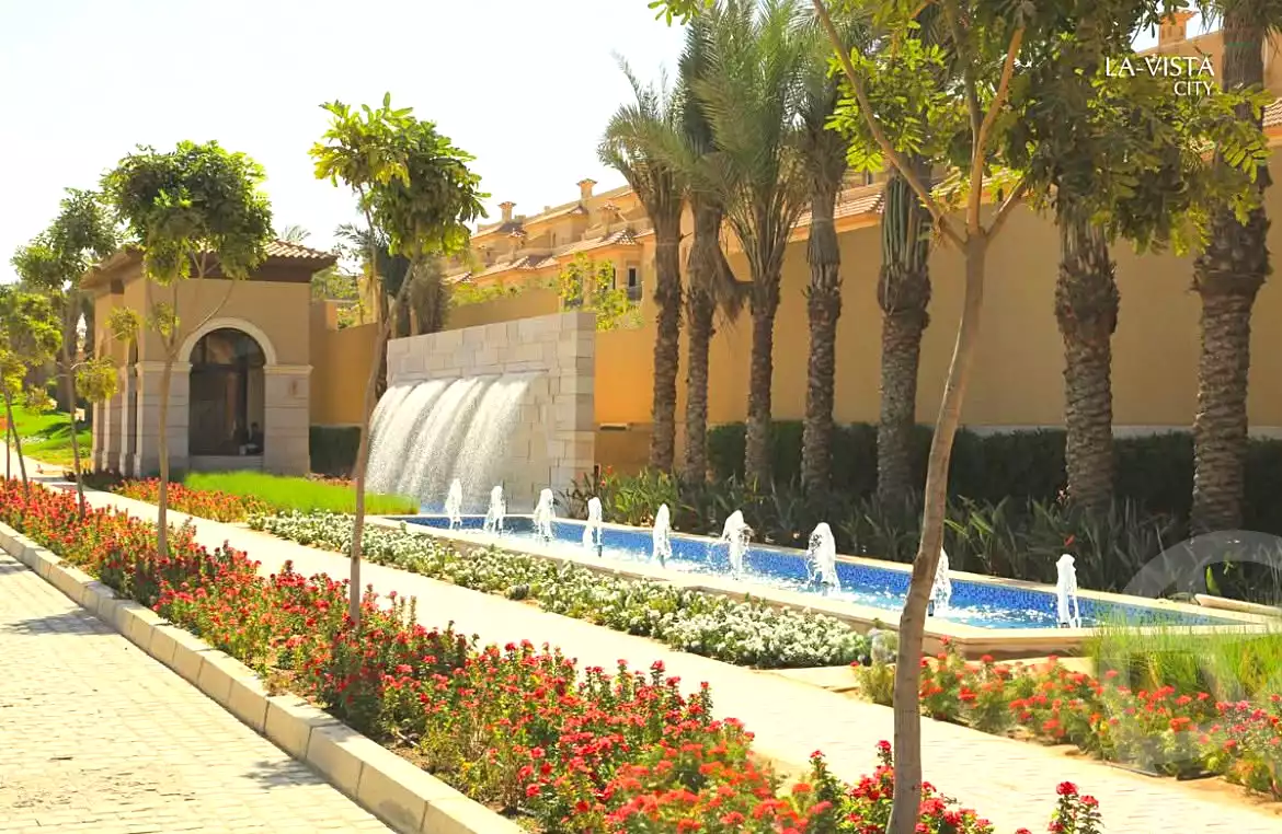 https://aqarmap.com.eg/ar/listing/7215999-for-sale-cairo-new-administrative-capital-r4-la-vista-city