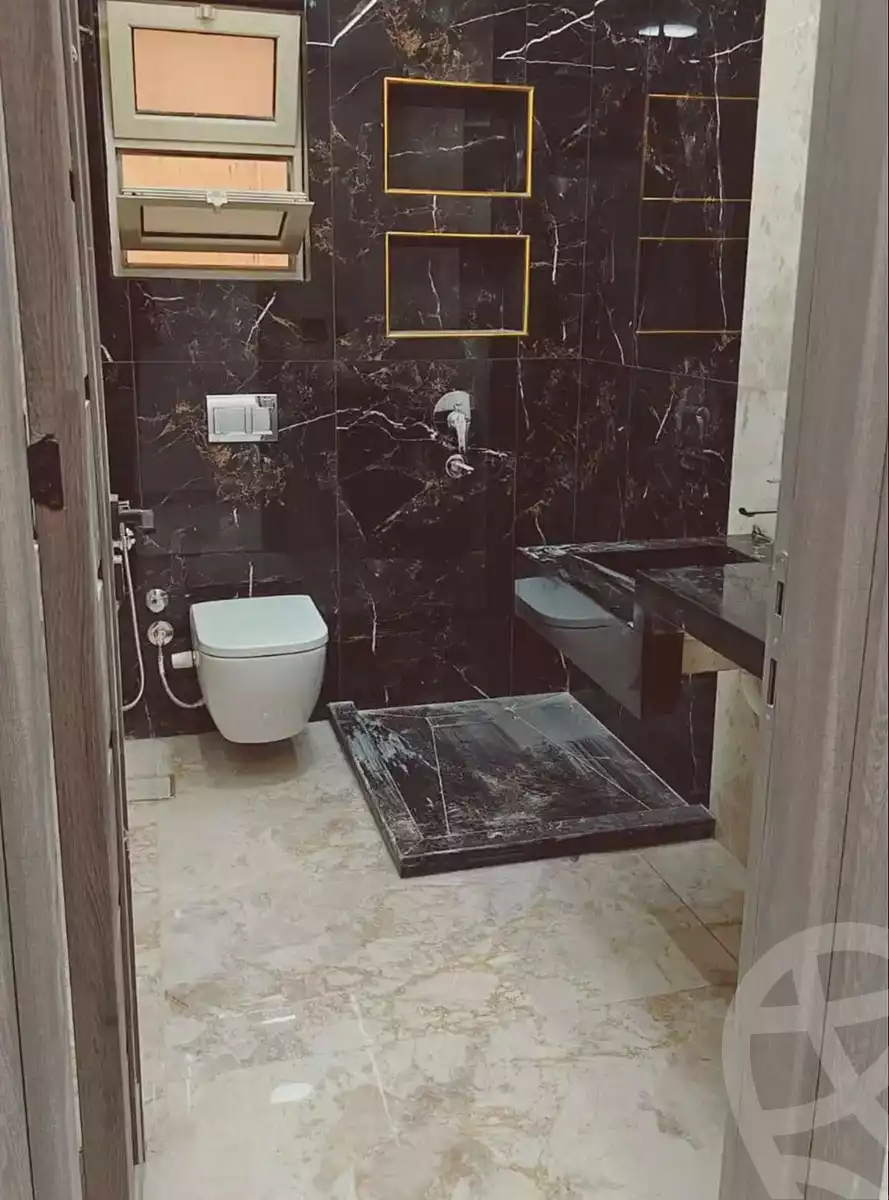 https://aqarmap.com.eg/ar/listing/7216005-for-rent-alexandria-moharram-bey