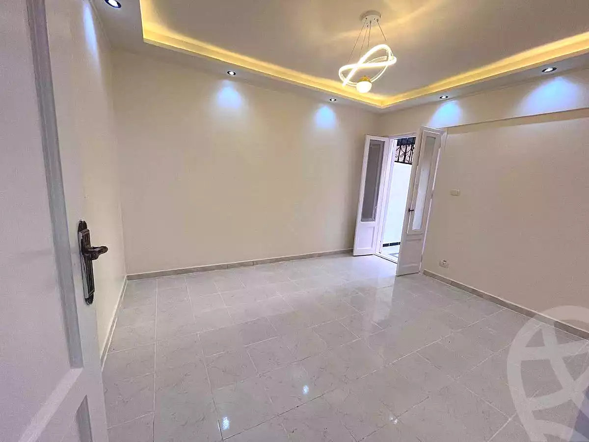 https://aqarmap.com.eg/en/listing/7216087-for-sale-alexandria-al-agamy-shataa-el-nakheel