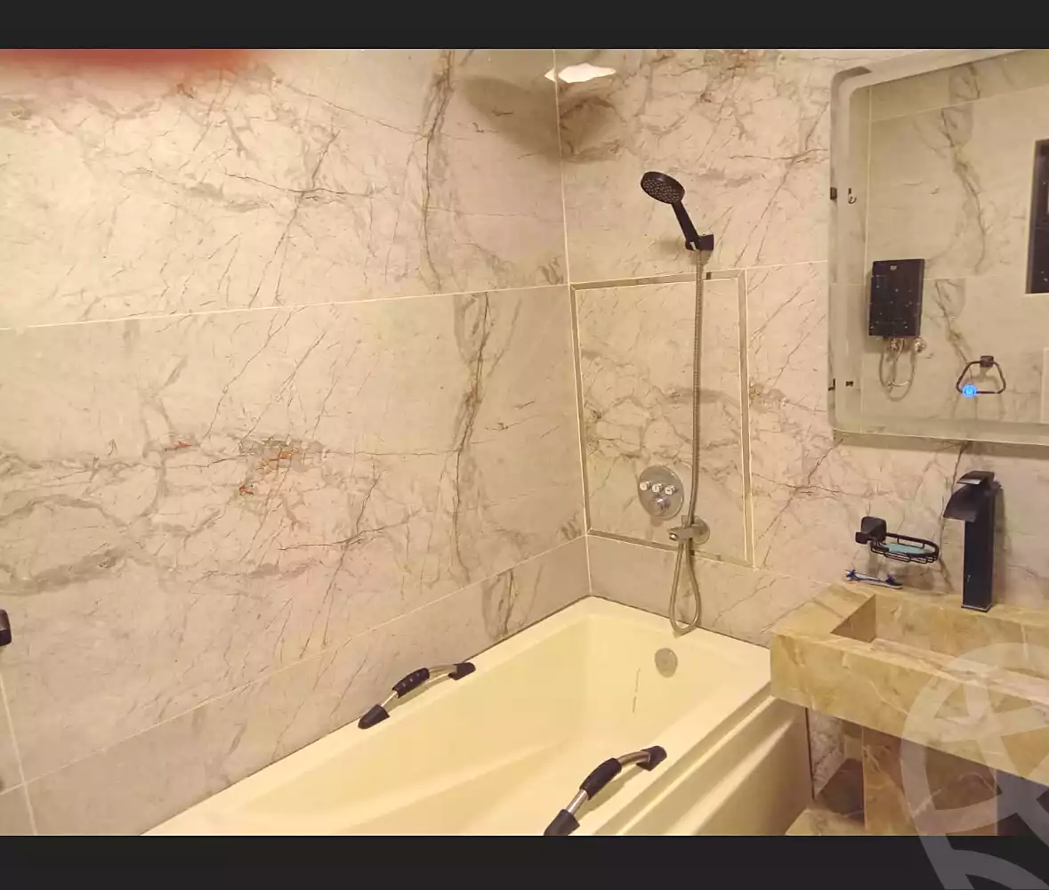 https://aqarmap.com.eg/ar/listing/7199229-for-rent-cairo-new-cairo-compounds-villette-kmbwnd-sky-kwndwz-swdyk-villette
