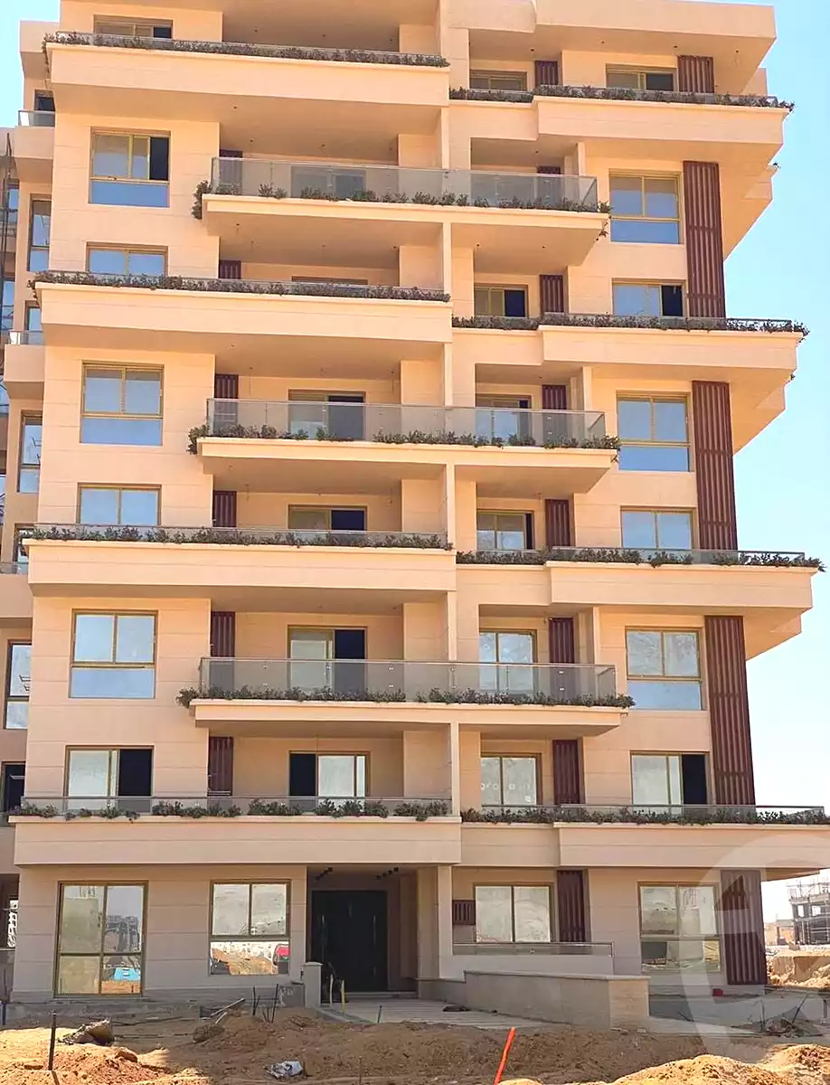 https://aqarmap.com.eg/ar/listing/7216421-for-sale-cairo-new-administrative-capital-r8-tj-msr