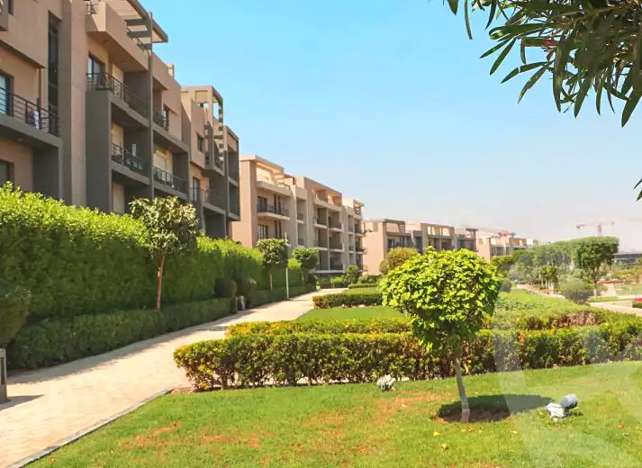 https://aqarmap.com.eg/en/listing/7216579-for-sale-cairo-new-cairo-compounds-fifth-square