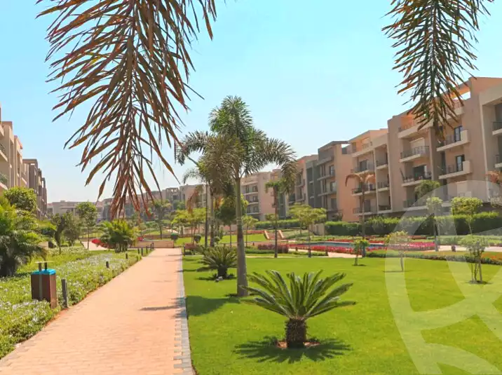 https://aqarmap.com.eg/en/listing/7216638-for-sale-cairo-new-cairo-compounds-fifth-square
