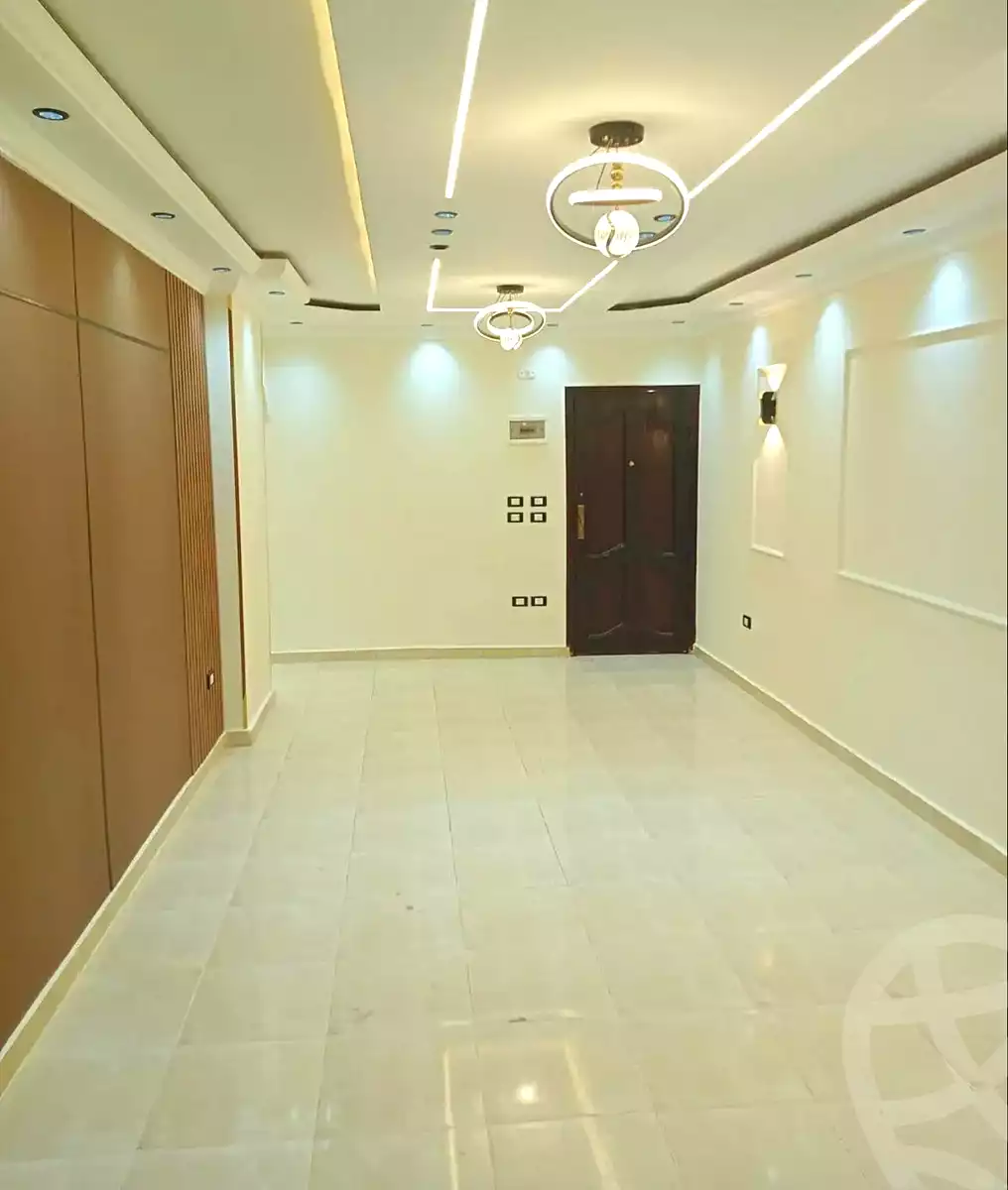 https://aqarmap.com.eg/en/listing/7216999-for-sale-alexandria-al-agamy-el-hanouvel