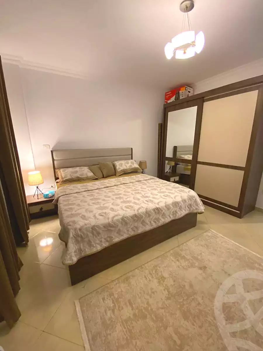https://aqarmap.com.eg/ar/listing/7217011-for-rent-cairo-el-sheikh-zayed-city-compounds-dr-msr