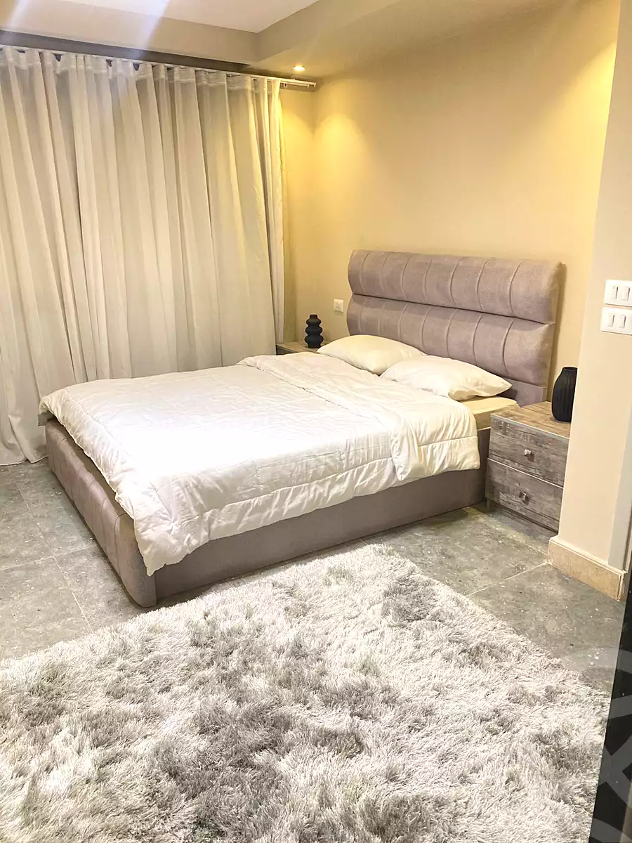 https://aqarmap.com.eg/ar/listing/7217065-for-rent-cairo-el-sheikh-zayed-city-compounds-beverly-hills
