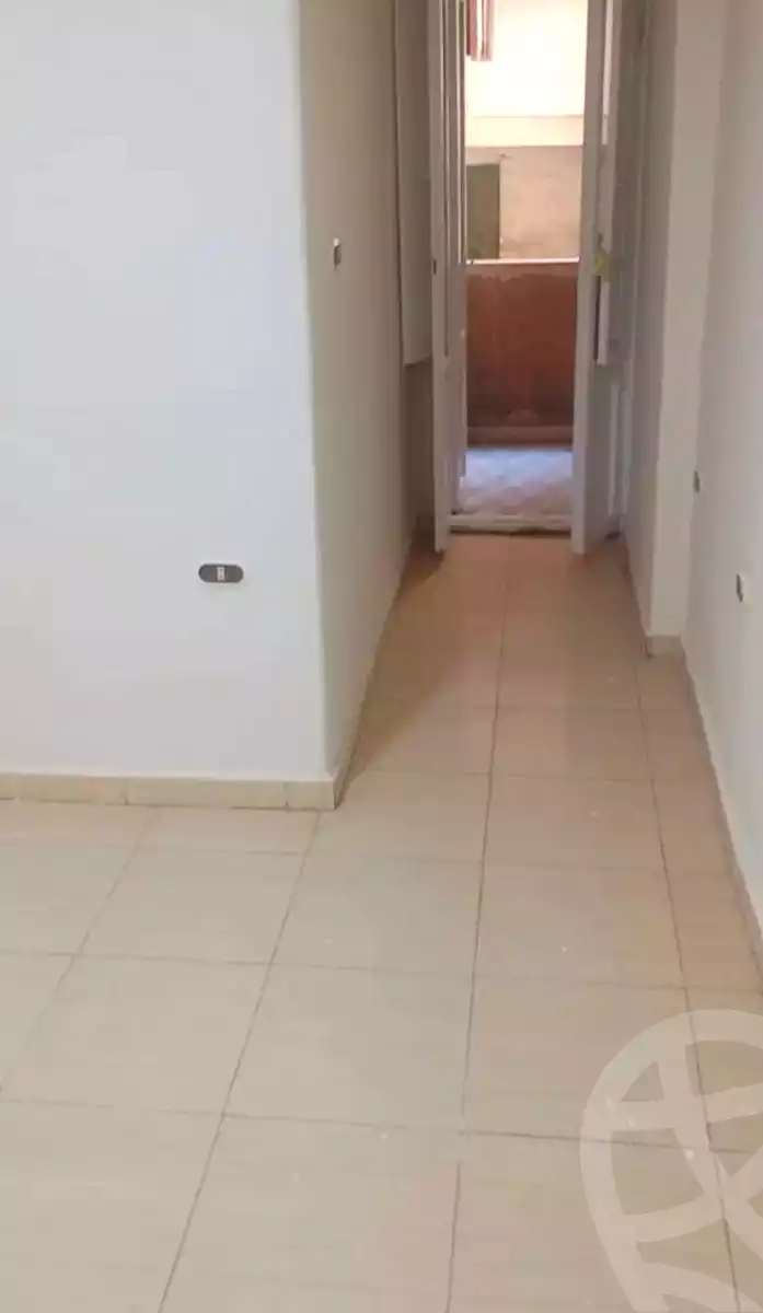 https://aqarmap.com.eg/ar/listing/7217155-for-sale-alexandria-sydy-bshr-sydy-bshr-bhry-gamal-abd-el-nasir-st