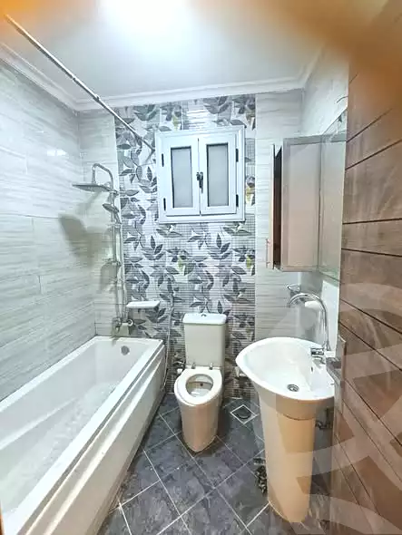 https://aqarmap.com.eg/ar/listing/7217250-for-sale-alexandria-sydy-bshr-sydy-bshr-bhry-shr-mhmwd-l-yswy