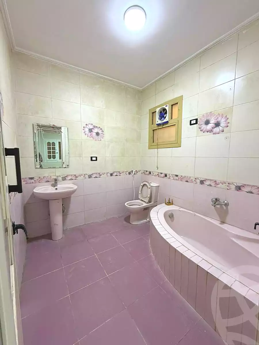 https://aqarmap.com.eg/ar/listing/7217256-for-rent-cairo-6th-of-october-mntq-fr-y-b-6-ktwbr