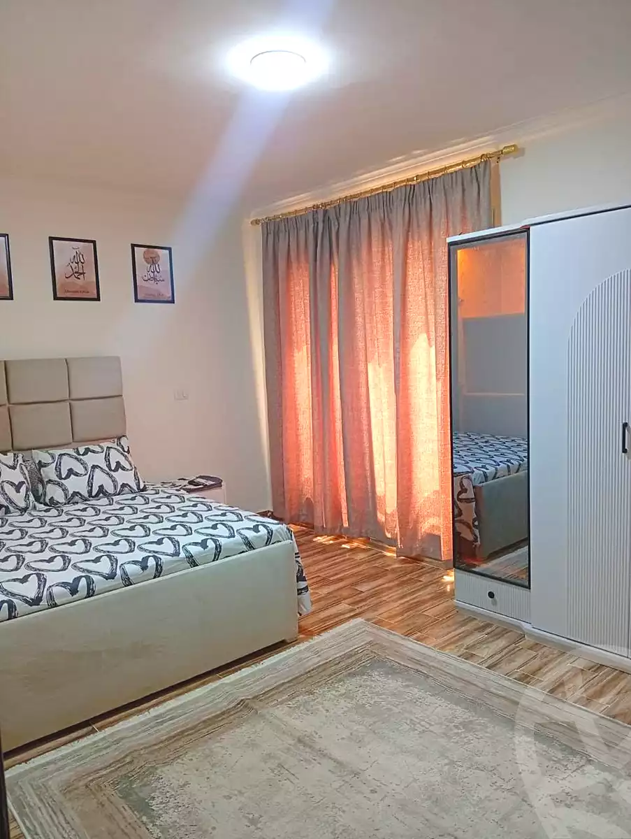 https://aqarmap.com.eg/ar/listing/7217273-for-rent-cairo-6th-of-october-compounds-jn-ktwbr