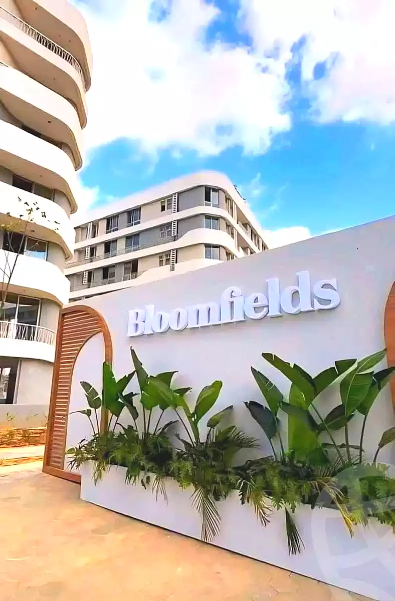 https://aqarmap.com.eg/en/listing/7217093-for-sale-cairo-new-cairo-lmstqbl-syty-compounds-bloomfields