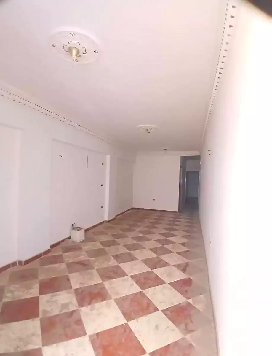 https://aqarmap.com.eg/ar/listing/7217321-for-sale-alexandria-al-agamy-el-kilo-21