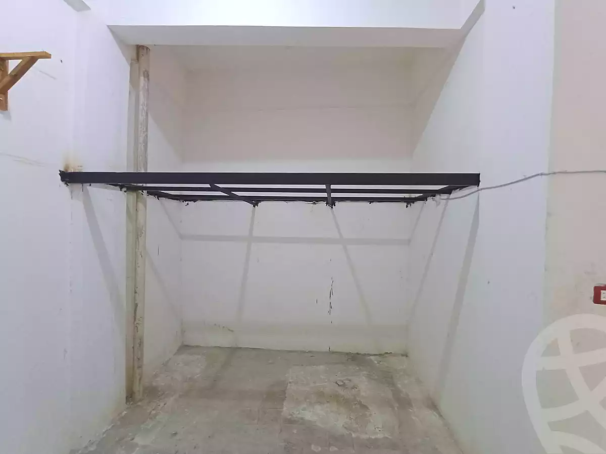https://aqarmap.com.eg/en/listing/7217479-for-sale-alexandria-al-agamy-el-hanouvel-al-komi-st-el-hanouvel
