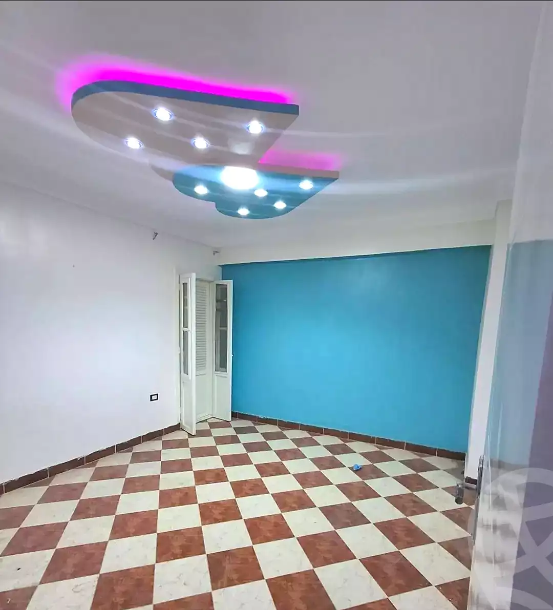 https://aqarmap.com.eg/ar/listing/7217538-for-sale-alexandria-lsywf-el-falki