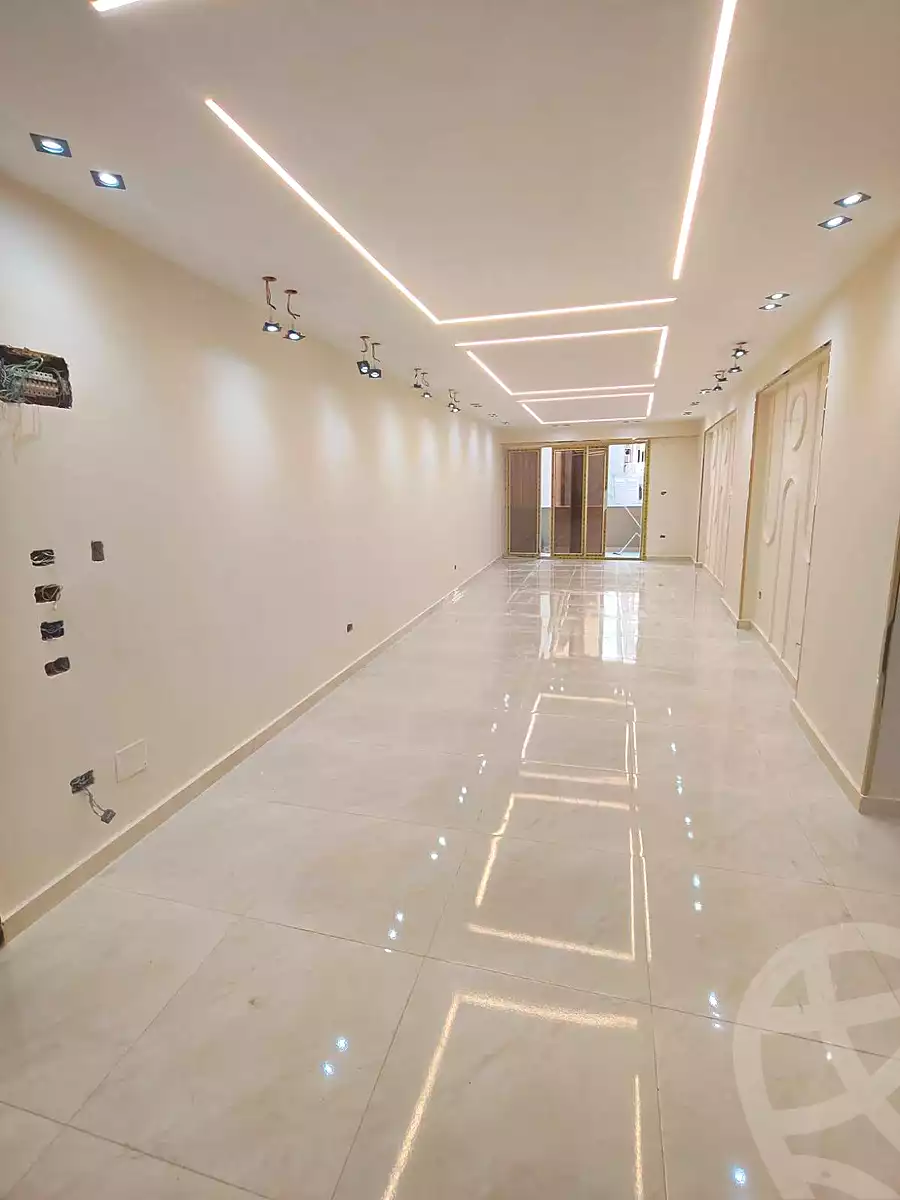 https://aqarmap.com.eg/ar/listing/7217560-for-sale-alexandria-sydy-bshr-sydy-bshr-bhry-street-17
