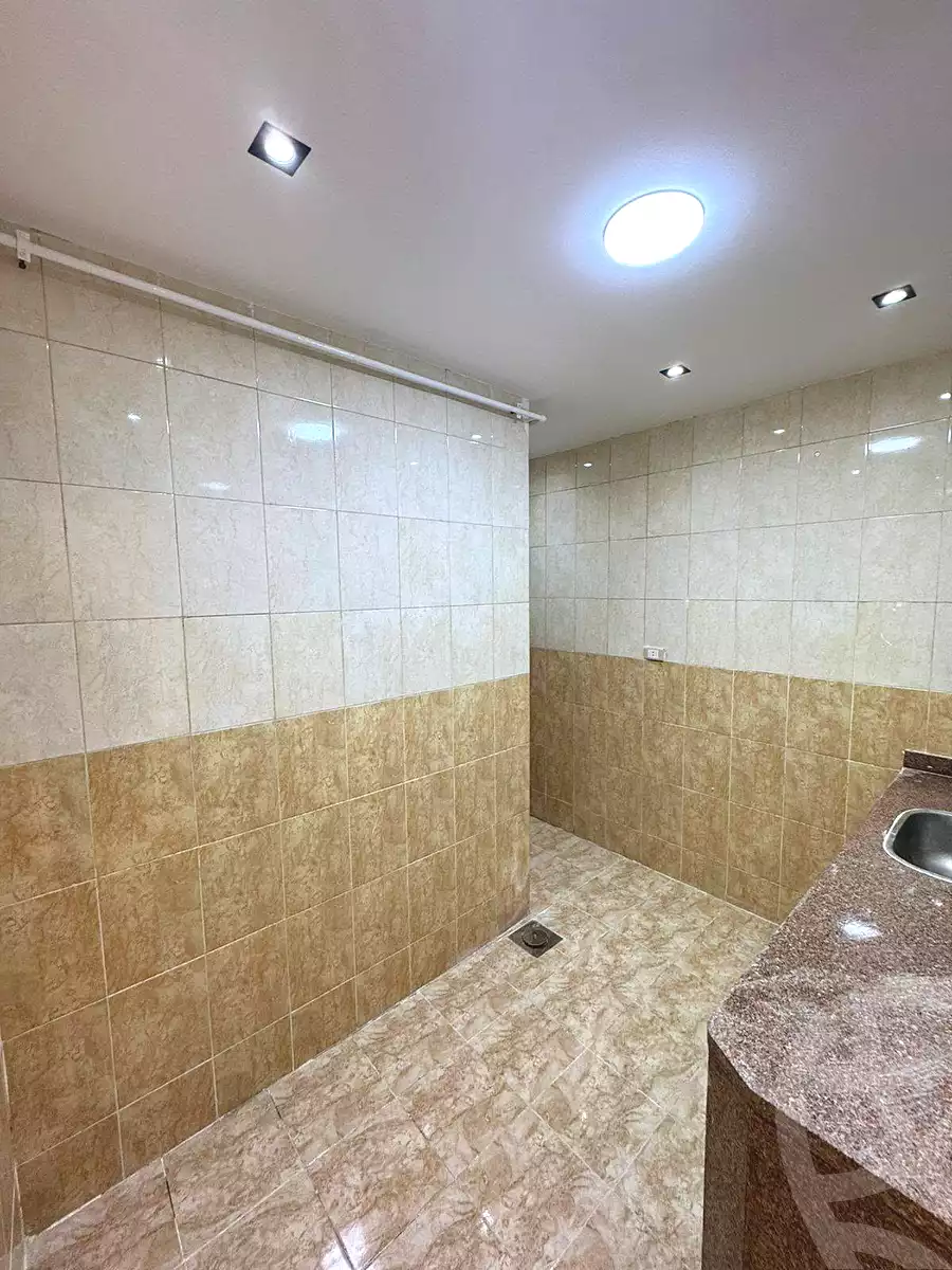 https://aqarmap.com.eg/ar/listing/7217575-for-sale-alexandria-sydy-bshr-sydy-bshr-bhry-shr-mhmwd-l-yswy