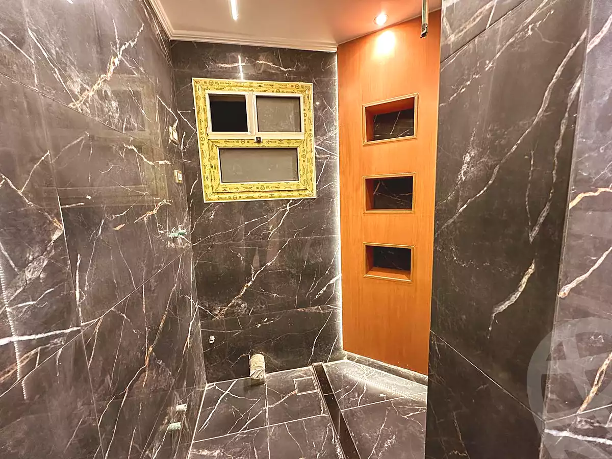 https://aqarmap.com.eg/ar/listing/7217583-for-sale-cairo-6th-of-october-hadaeq-october-compounds-isola