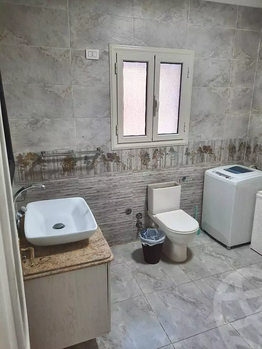 https://aqarmap.com.eg/ar/listing/7217709-for-sale-cairo-new-cairo-ganob-el-akadamiya-south-academy-o-el-sheikh-mostafa-ismael-st