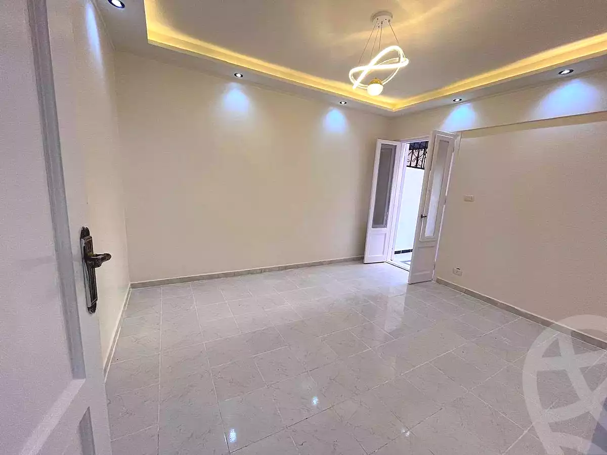 https://aqarmap.com.eg/en/listing/7217719-for-sale-alexandria-al-agamy-shataa-el-nakheel