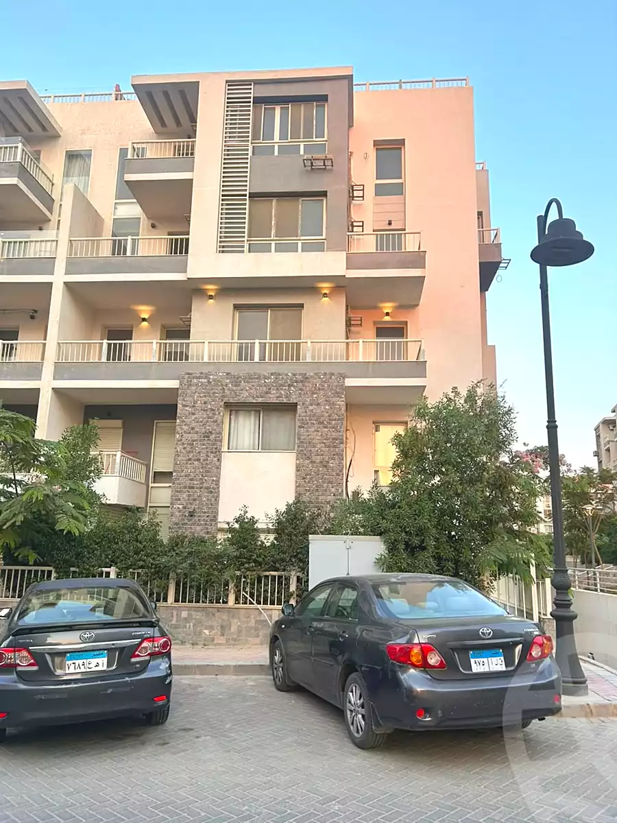 https://aqarmap.com.eg/ar/listing/7217784-for-sale-cairo-new-cairo-compounds-jyd