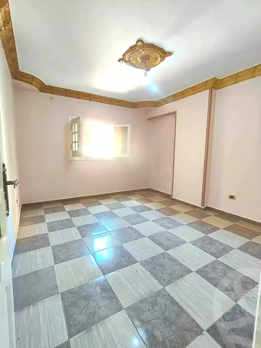 https://aqarmap.com.eg/ar/listing/7218087-for-sale-alexandria-el-mandara-alex-el-mandara-bahri-sidi-kamal-st