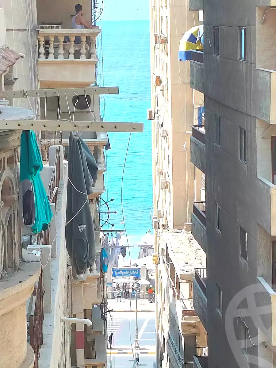 https://aqarmap.com.eg/ar/listing/7218120-for-sale-alexandria-el-mandara-alex-el-mandara-bahri