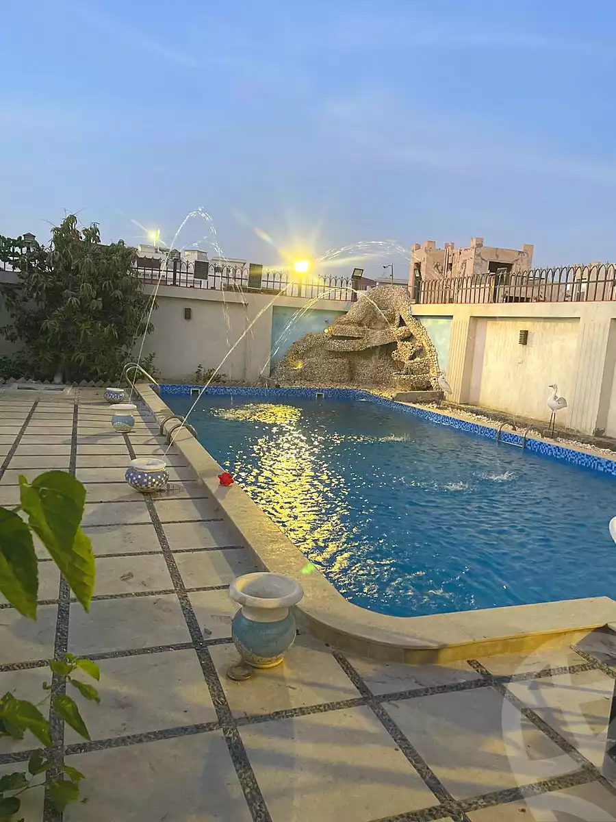 https://aqarmap.com.eg/ar/listing/7218107-for-rent-cairo-el-sheikh-zayed-city-compounds-mwl-krm-4-bdr-ldyn-llttwyr-l-qry