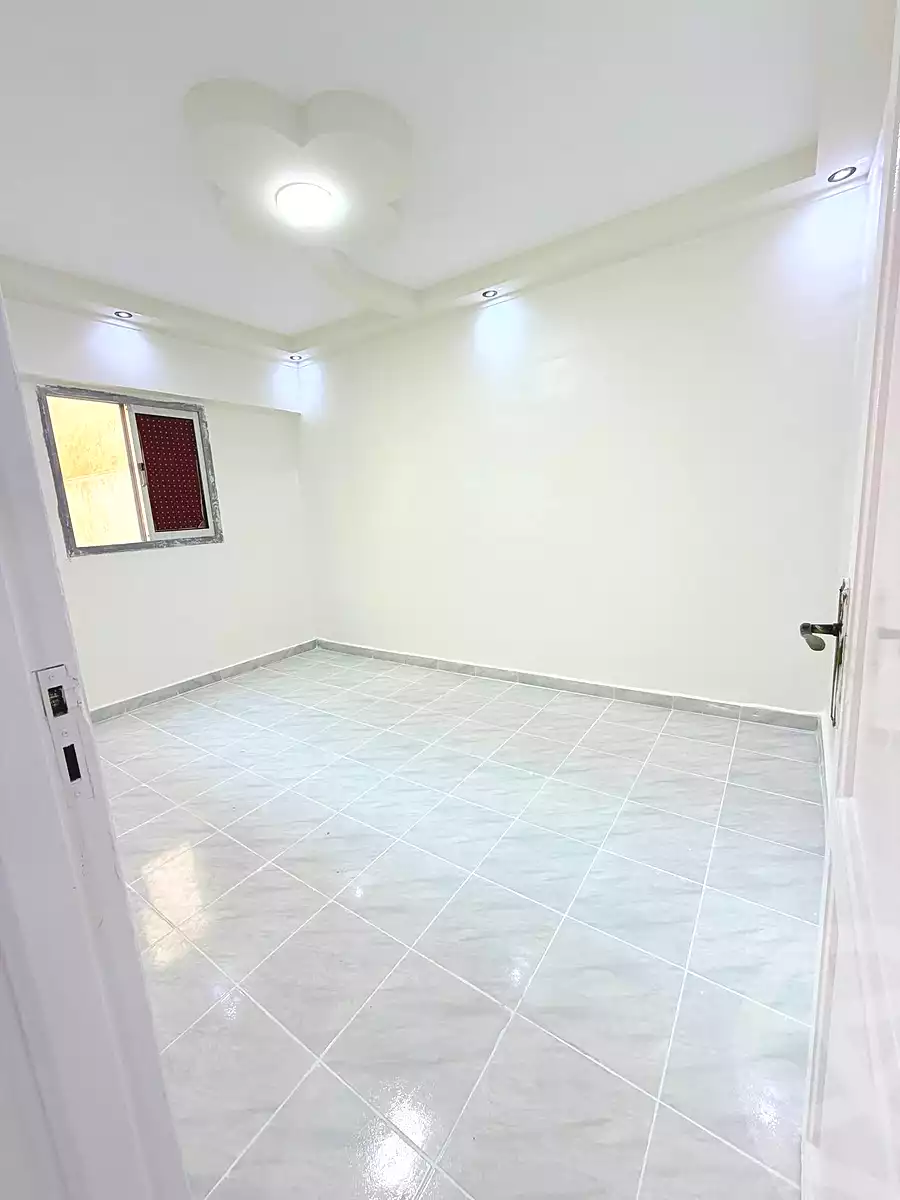 https://aqarmap.com.eg/ar/listing/7218168-for-sale-alexandria-al-agamy-shataa-el-nakheel