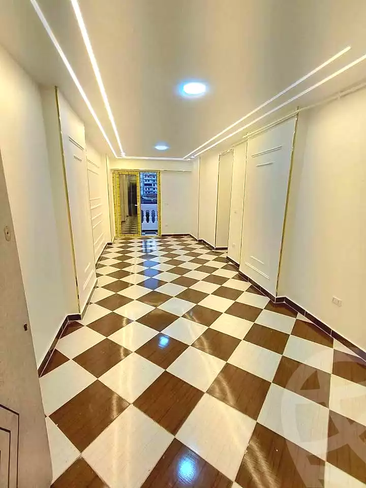 https://aqarmap.com.eg/ar/listing/7218242-for-sale-alexandria-sydy-bshr-sydy-bshr-bhry