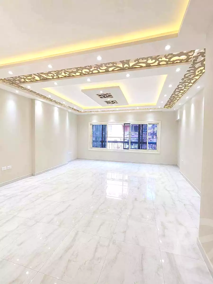 https://aqarmap.com.eg/en/listing/7218505-for-sale-alexandria-miami-shr-jml-bd-lnsr