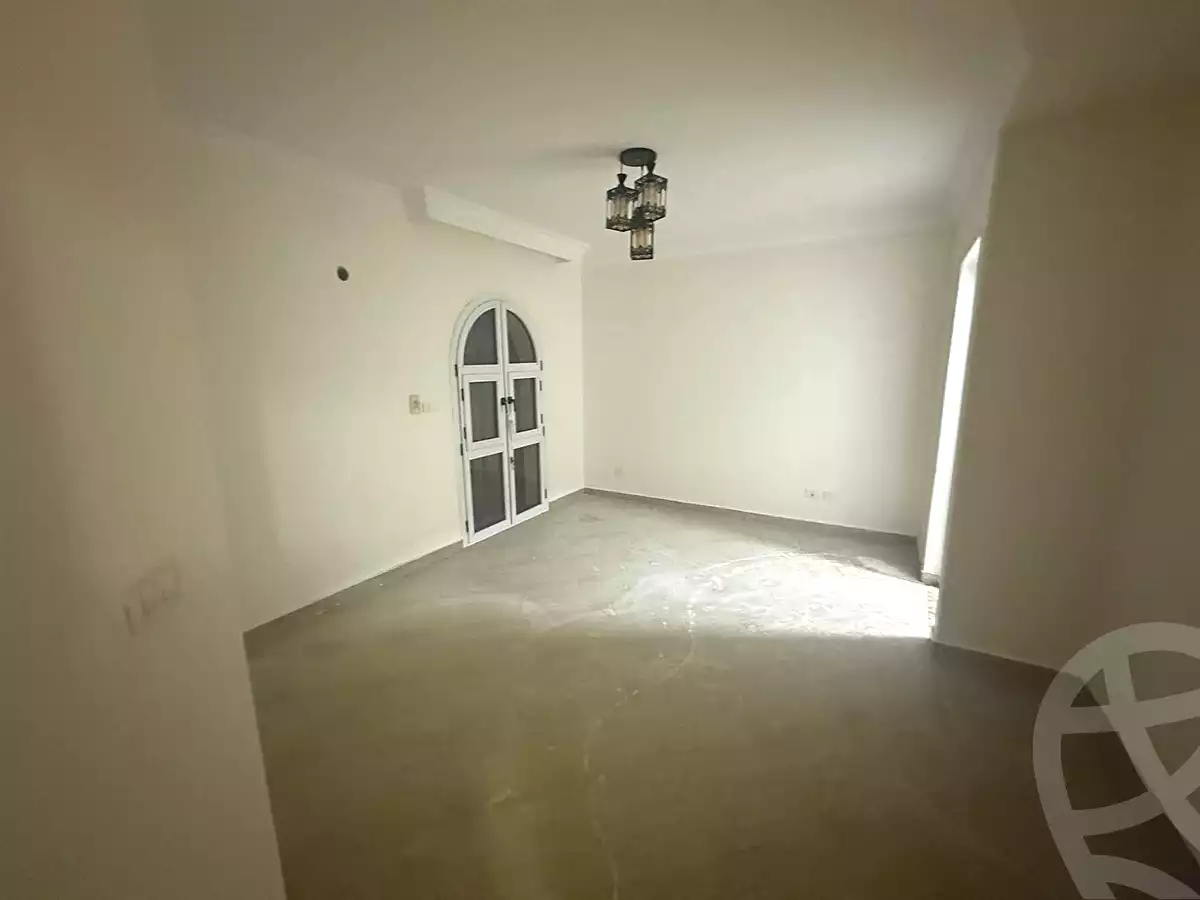 https://aqarmap.com.eg/en/listing/7218587-for-sale-cairo-new-cairo-lrhb-city-phase-1-ali-amin-st
