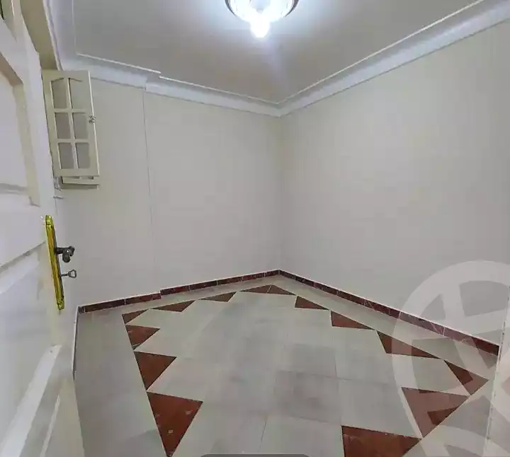 https://aqarmap.com.eg/en/listing/7218659-for-sale-alexandria-lsywf-shamaa