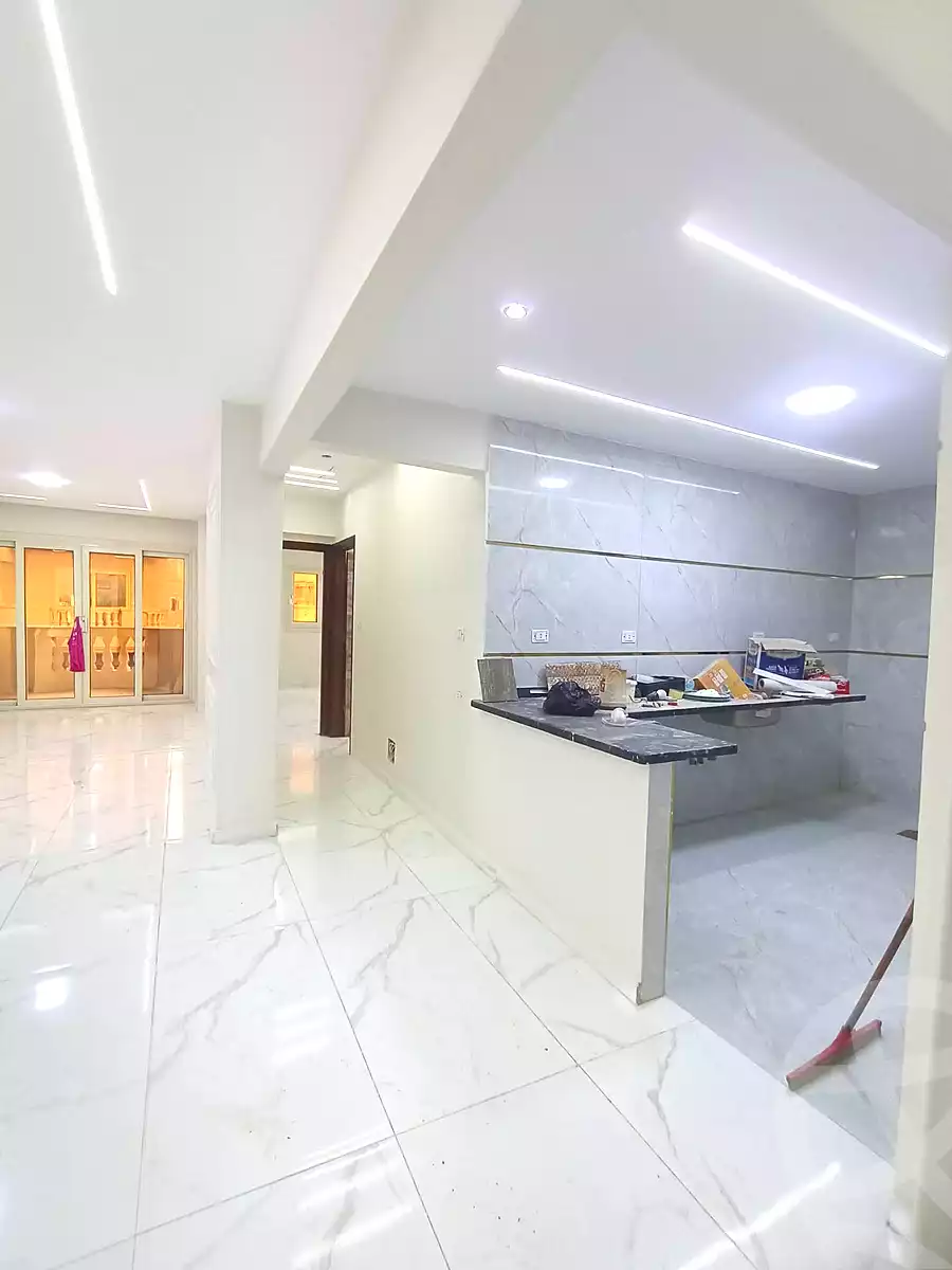 https://aqarmap.com.eg/ar/listing/7218770-for-sale-alexandria-al-agamy-bw-ywsf